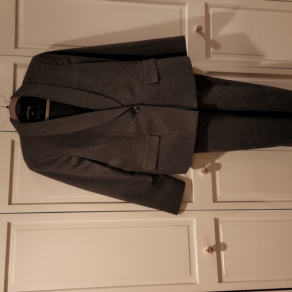 Evan Picone Women's Suit Size 12